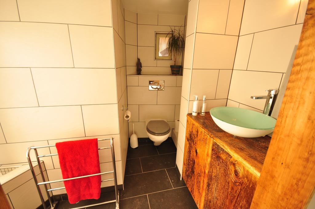 Jungfrau Views Apartment インターラーケン エクステリア 写真